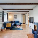 Cozy Vacation Near Nyaraló