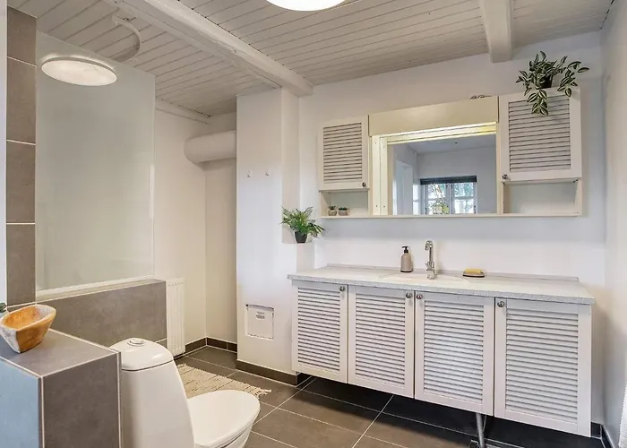 Cozy Vacation Near Holiday home